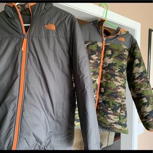 NorthFace reversible winter coat.   Boys Large
